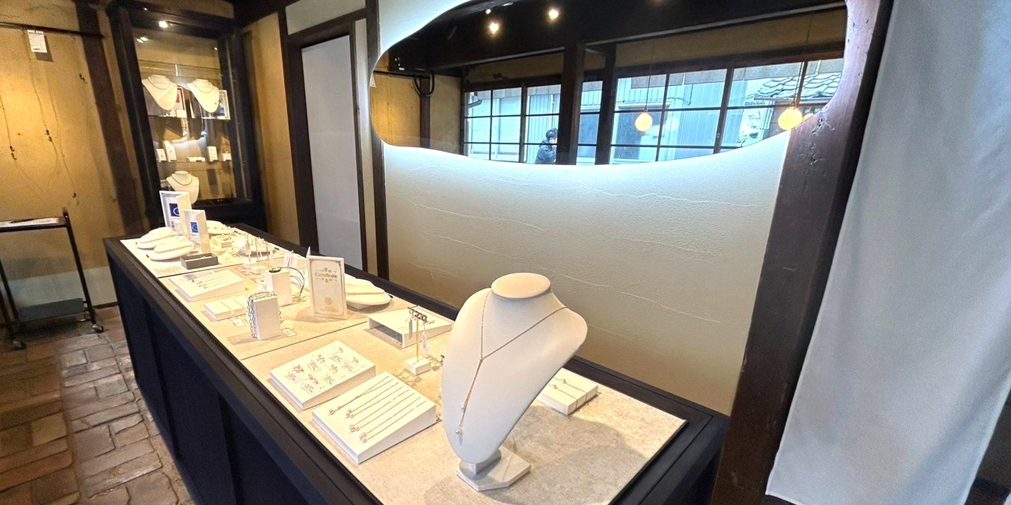 4月1日 Seashore Uwajima Akoya Pearls 大洲店 グランドオープン